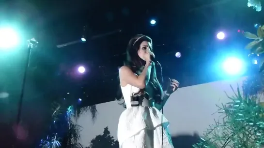 Lana Del Rey –  Body Electric (Live @ «El Rey Theatre») #2