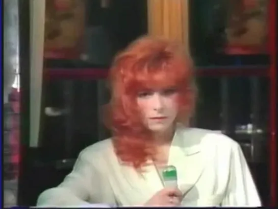 Mylene Farmer - Puisque... (07.11.1988) A2