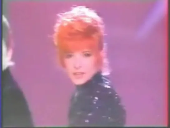 Mylene Farmer - Pourvu qu'elles soient douces (16.11.1988) TF1