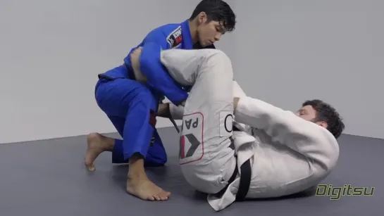 TARSIS HUMPHREYS - Lasso de la riva side sweep to armbar