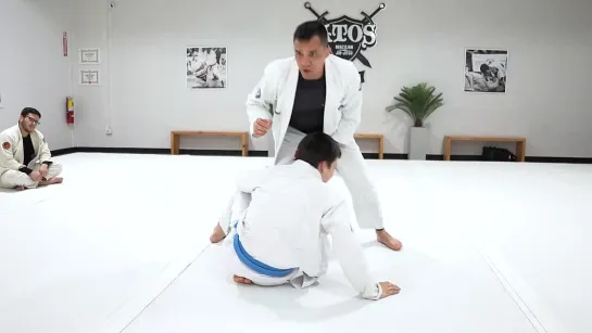 Bruno Frazatto - ADVANCED Loop Choke From Knee Slice