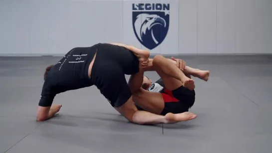 Keenan Cornelius - The Easiest No Gi Sweep Makes Grown Men Sit Down At Will