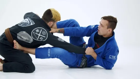 Andris Brunovskis - Loop Choke From The Collar  Sleeve Position