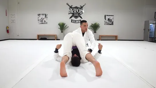 Bruno Frazatto - Double Under Pass from Top Reverse Dela Riva (ADVANCED)