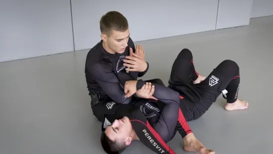 РОМАН НЕПОТА - Рычаг локтя (armbar) — базовый и эффективный болевой приём