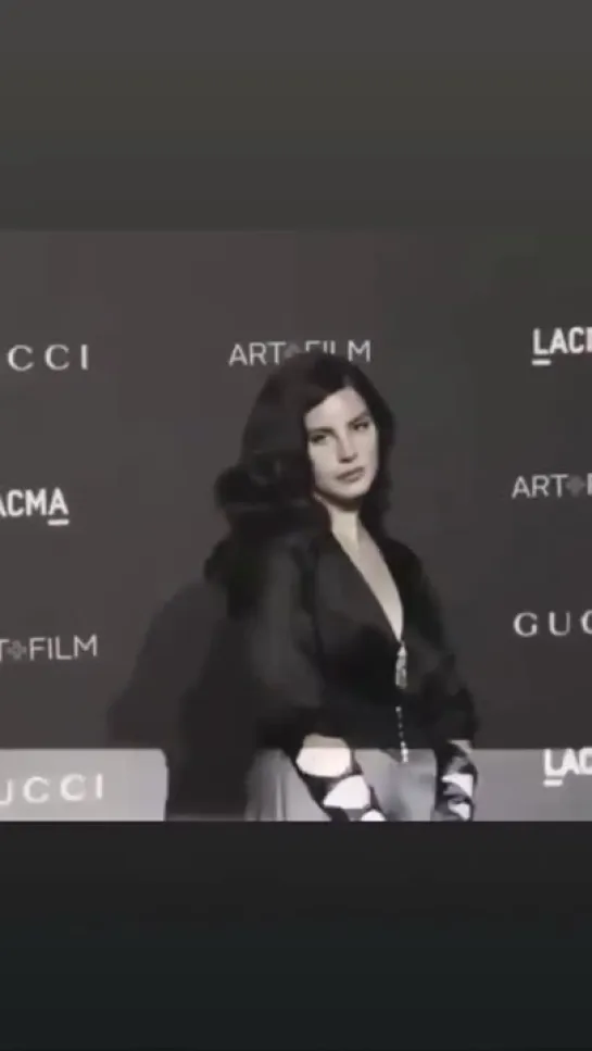 IS (lanadelrey): На красной ковровой дорожке «LACMA Art + Film Gala»