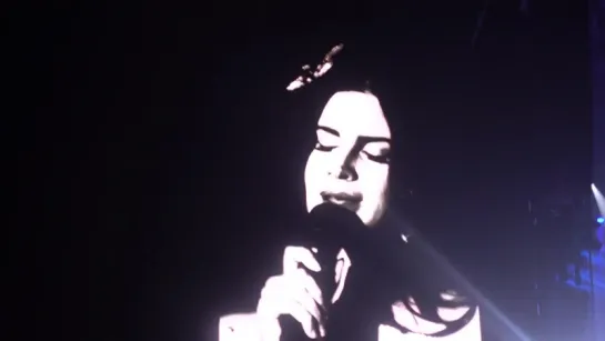 Lana Del Rey – Blue Jeans (Live @ «Osheaga»)