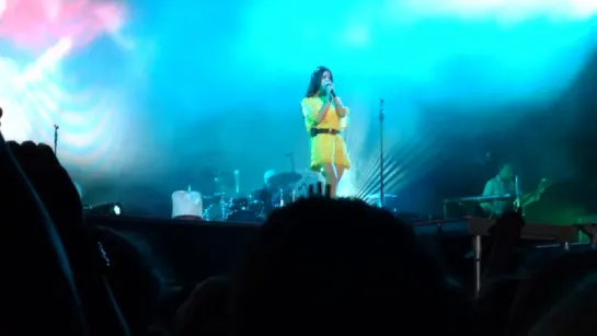 Lana Del Rey – Cruel World & Cola (Live @ «Osheaga»)