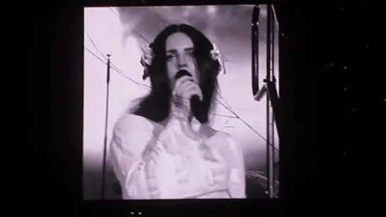 Lana Del Rey – Summertime Sadness (Live @ «Lollapalooza»)