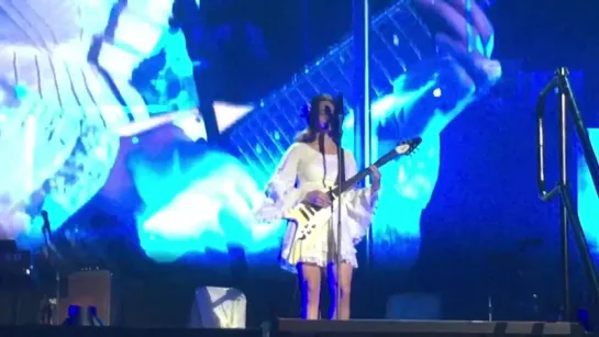 Lana Del Rey – Yayo (Live @ «Lollapalooza»)