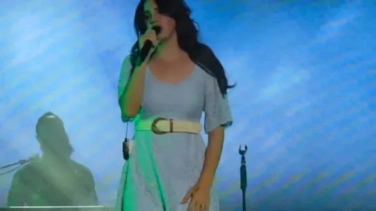 Lana Del Rey – Cruel World (Live @ «Rockwave Festival»)