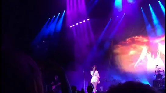 Lana Del Rey – Summertime Sadness (Live @ «Park Live»)