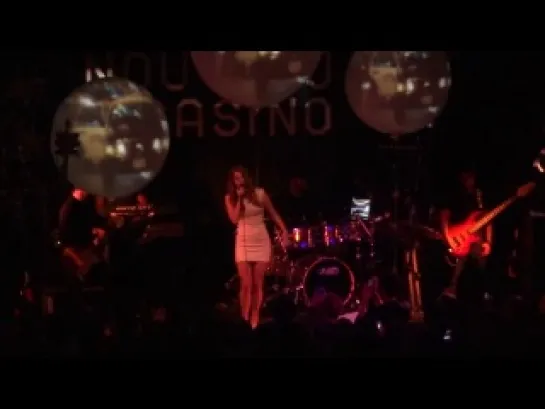 Lana Del Rey – Video Games (Live @ «Nouveau Casino») [2]