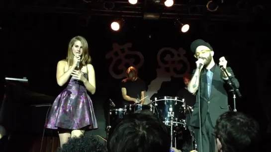 Woodkid & Lana Del Rey – Video Games  (Live @ «Highline Ballroom»)