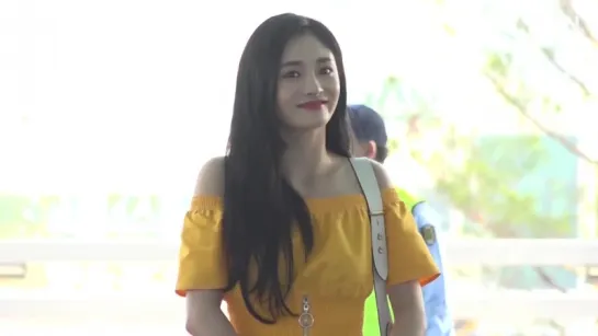 [Road] 18.06.22 Kyulkyung (PRISTIN) @ Incheon Airport