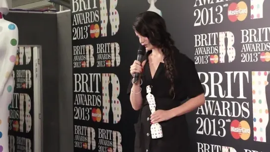 Лана Дель Рей — Интервью на «BRIT Awards»; 2013