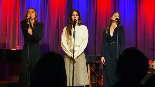 Lana Del Rey, Zella Day, Weyes Blood — For Free [Joni Mitchell cover] (Live @ «Grammy Museum»)