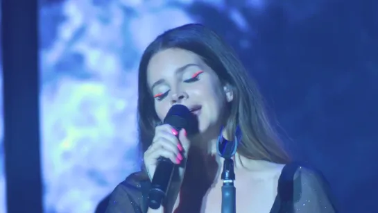 Lana Del Rey – Cherry (Live @ «Super Bock Super Rock»)