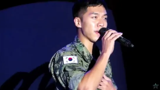 2016지상군페스티벌 2016.10.04 韓國陸軍司令部 第14屆 雞龍軍文化節夜晚舞台公演,李昇基先生演唱 重返