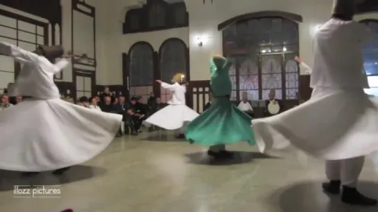 SUFI DANCE OF WHIRLING DERVISHES IN ISTANBUL TURKEY