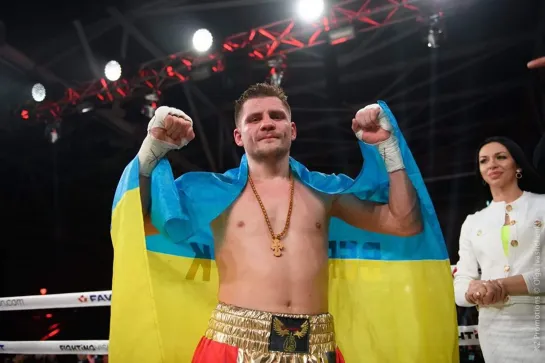 🇺🇦🥊💪  Денис БЕРИНЧИК уверенно победил аргентинца Сармиенто!