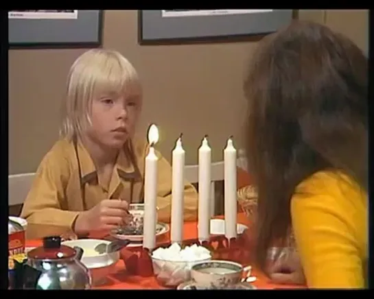 Barnen i Höjden  (1972) серия 4