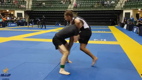 Dante Leon v CJ Murdock _ Chicago Summer Open No-Gi 2022 - Final Middle