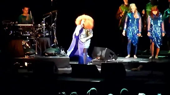 Bjork - Pagan Poetry - live in Nimes (2012)