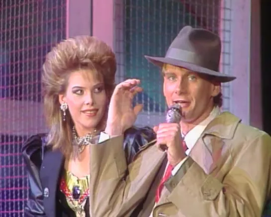 C.C.Catch_Heartbreak Hotel + Heaven and Hell (ZDF "Peter's Pop Show" /Dortmund, BRD/ 06.12.1986)