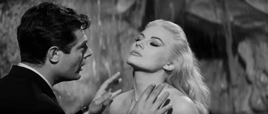 La dolce vita, 1960, Federico Fellini - The 'Trevi Fountain' scene - Feat. Marcello Mastroianni & Anita Ekberg