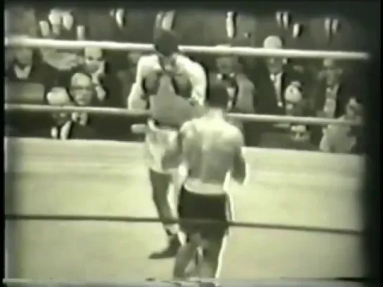 1957-05-29 Boxing ¦ Felix Chiocca vs Carlos Ortiz