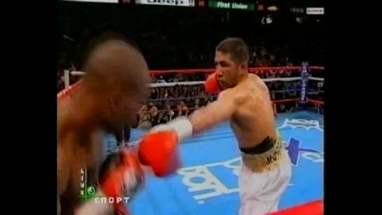 2003-03-29 Bernard Hopkins vs Morrade Hakkar (WBC, WBA-Super & IBF Middleweight Titles)