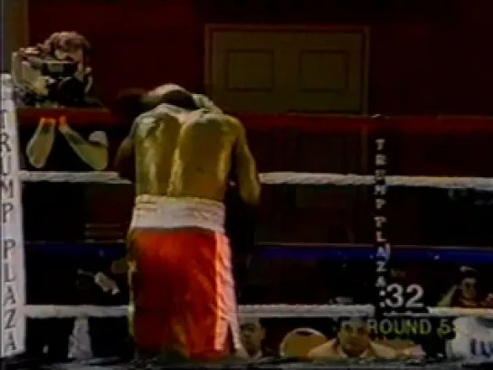 1992-04-03 Bernard Hopkins vs Randy Smith