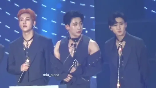 [VK][180830] MONSTA X fancam - win Bonsang (Wonho focus) @ Soribada Best K-Music Awards 2018