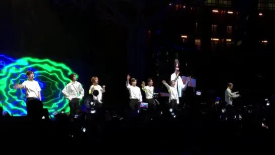 [VK][180303] HallyuSG Fancam MONSTA X - White Girl @ HSBC Women’s World Championship Music Festival 2018