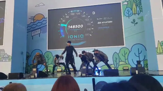 [VK][171014] Monsta X - Stuck @ IONIQ Longest Run 2017