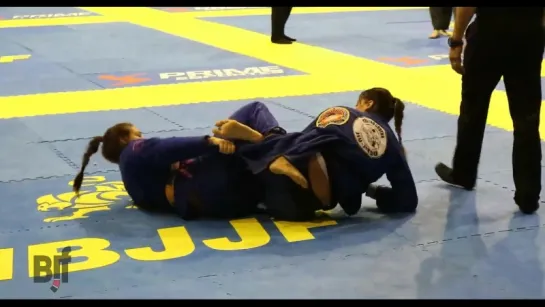 Mackenzie Dern vs Nathiely Jesus IBJJF 2017 Rio Fall Open