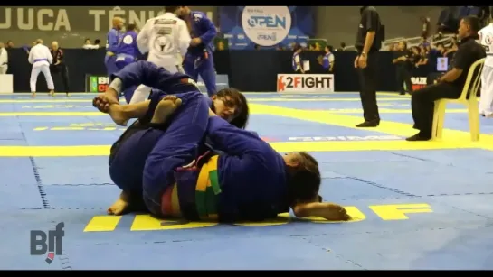 Mackenzie Dern vs Nathiely Jesus IBJJF 2017 Rio Fall Open