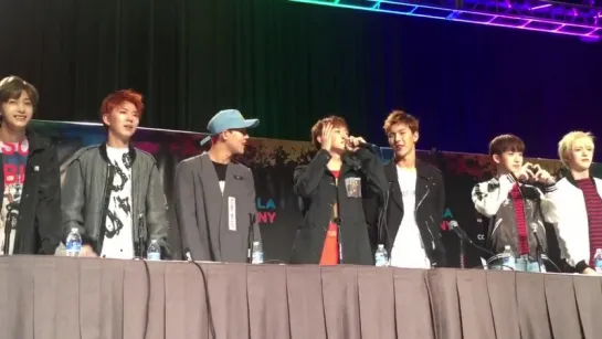 [VK] [01.08.15]MonstaX покричали фанам #KCON15LA... И толпа сошла с ума! #KCON15LA @ KCON15LA