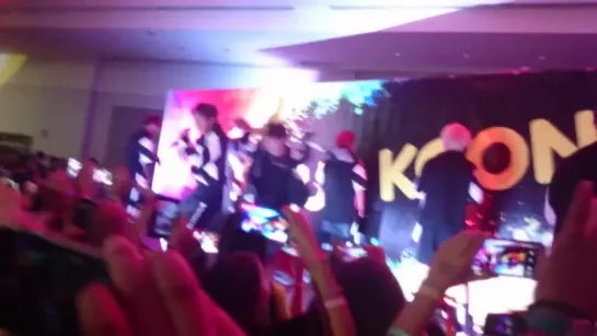 [VK] [31.07.15] Monsta X выступление с Trespass @ Klub KCON