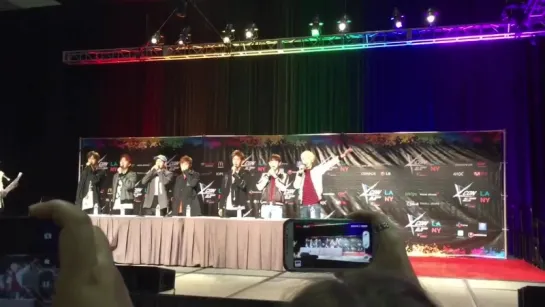 [VK] [01.08.15] Monsta X с фанатами перед выступлением  @ KCON15LA