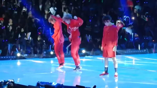 [VK] [01.08.15] MONSTA X против GOT7 (Dance battle) @ KCON15LA