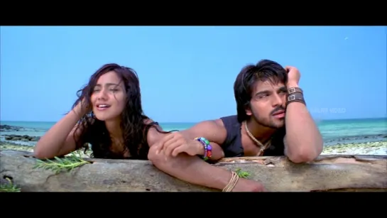 Chirutha  -   Ram Charan, Neha Sharma