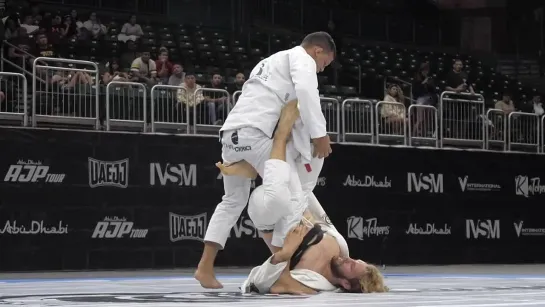 Fin Fellipe Andrew x Adam Wardzinski - Abu Dhabi Grand Slam Miami 2023 Pro