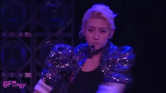 NUEST.Ren. Solo. Stage Saturday Night