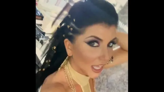 Romi Rain