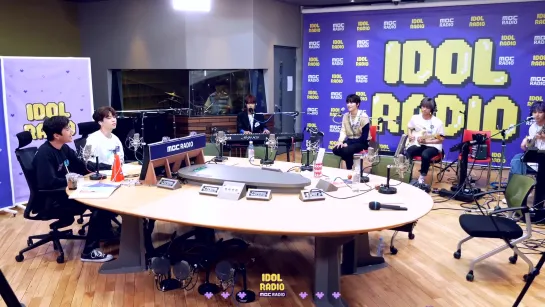 200601 ЁнКей, Ёнджэ и ONEWE - Zombie (DAY6) + Just right (GOT7) @ Idol Radio