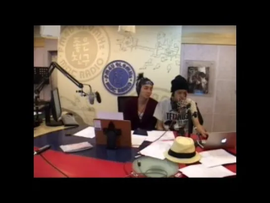 130513 DJ Roy Kim Acting Cute