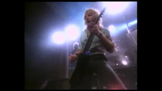 Def Leppard - Bringin' On The Heartbreak(version with Phil Collen)