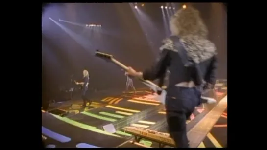 Def Leppard - Armageddon It